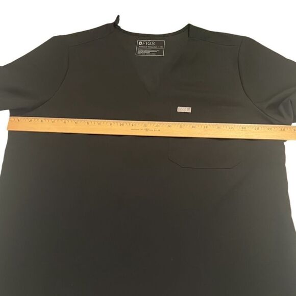 Figs Black V Neck Short Sleeves Scrub Top Size XXL - Picture 7 of 8